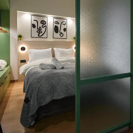 Plane Tree Luxury Suites Янина Экстерьер фото