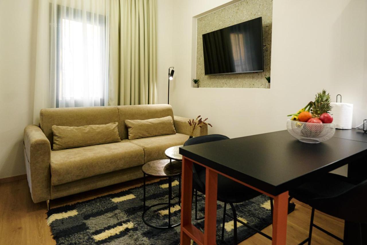 Apartment Plane Tree Luxury