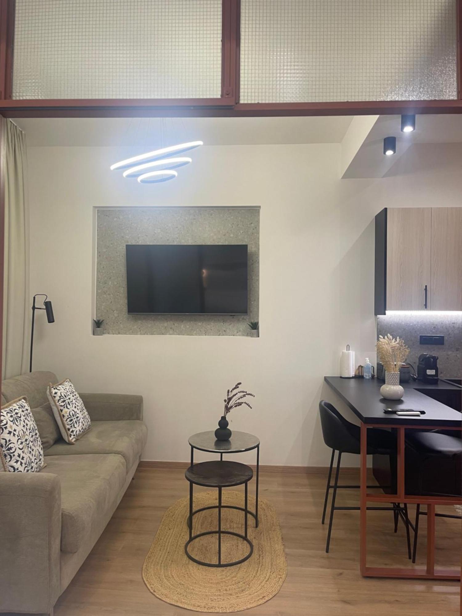 Plane Tree Luxury Apartment *